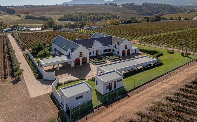 6 Bedroom Property for Sale in Stellenbosch Central Western Cape